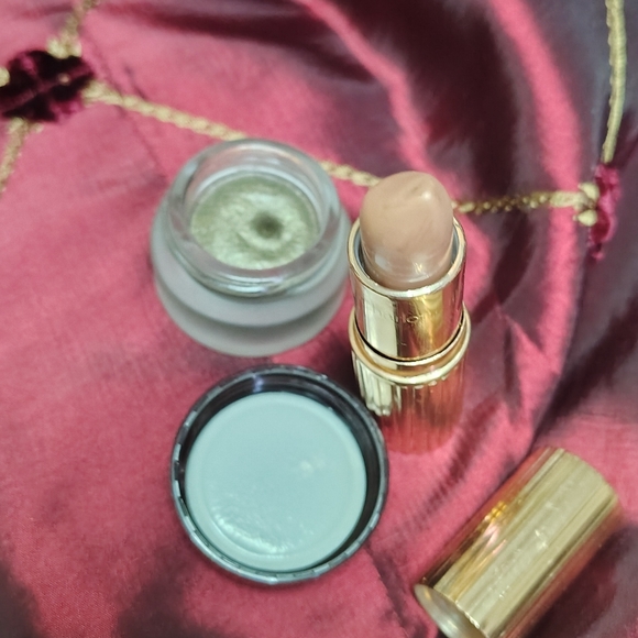 CHARLOTTE TILBURY EYE MESMERISE/LIPSTICK - Picture 3 of 4